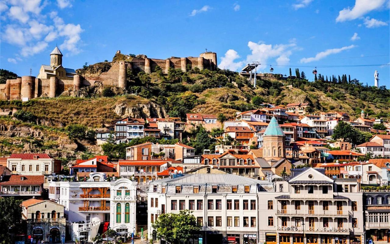 Home For You Tbilisi Bagian luar foto