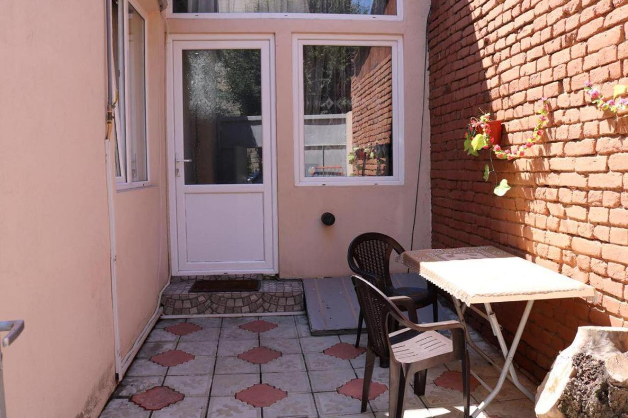 Home For You Tbilisi Bagian luar foto